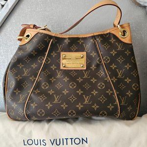 💫AUTHENTIC Louis Vuitton Galleria PM